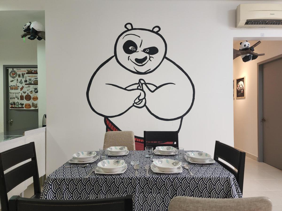 Netflix Panda House 3B2R Rimbayu Kota Kemuning With Atari Games Daire Teluk Panglima Garang Dış mekan fotoğraf